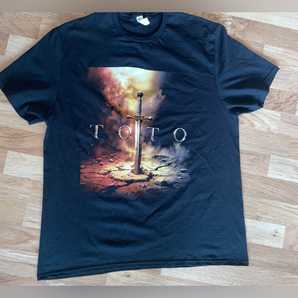 JERZEES CLASSIC TOTO ROCK CONCERT TOTO UNISEX XL NORTH AMERICA SHORT SLEEVE